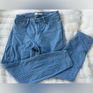 Vineyard Vines Blue Denim with Subtle Pattern - high rise skinny